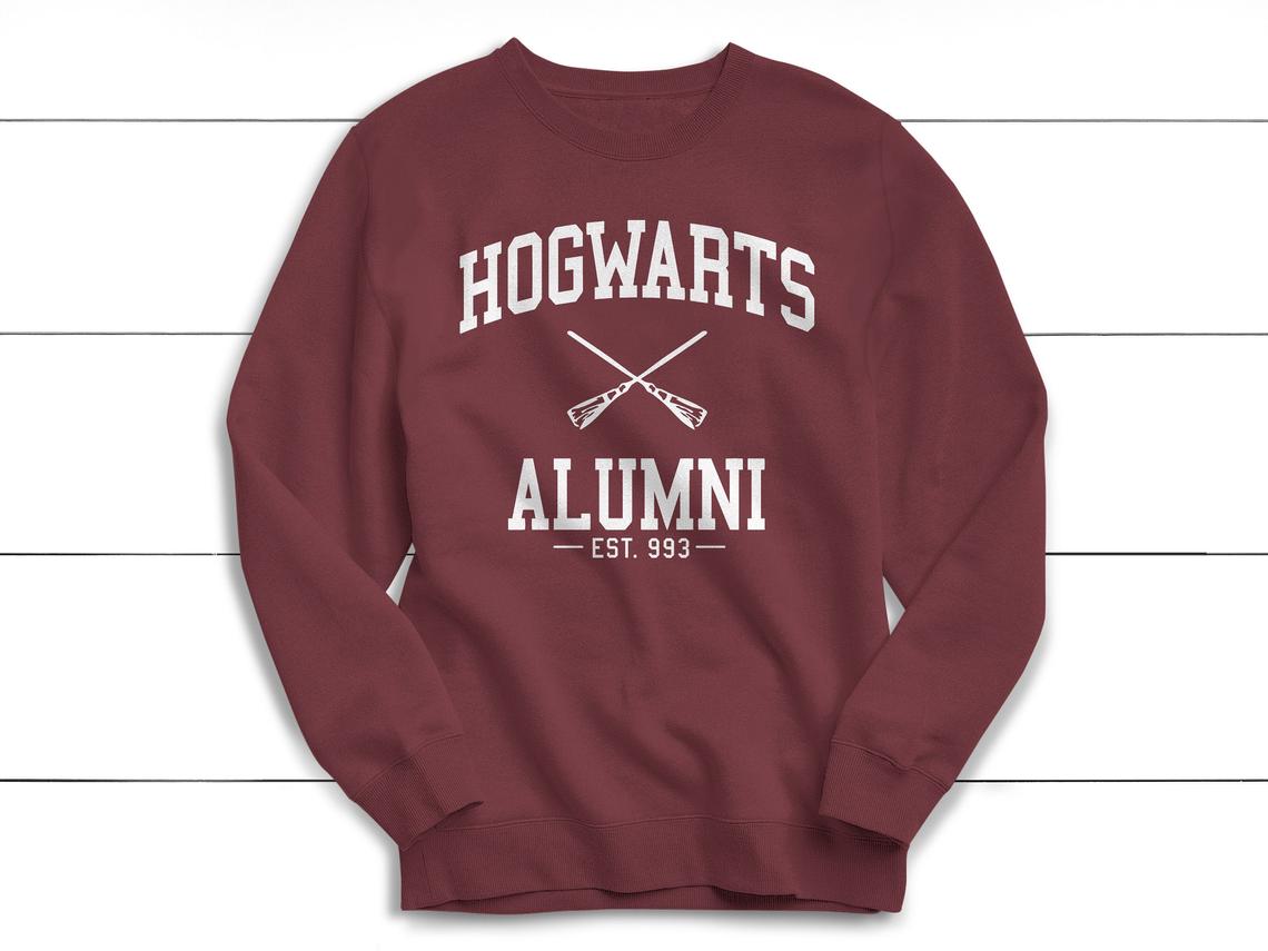 Harry Potter Hogwarts Alumni Sweatshirt - Do You Even Nerd?